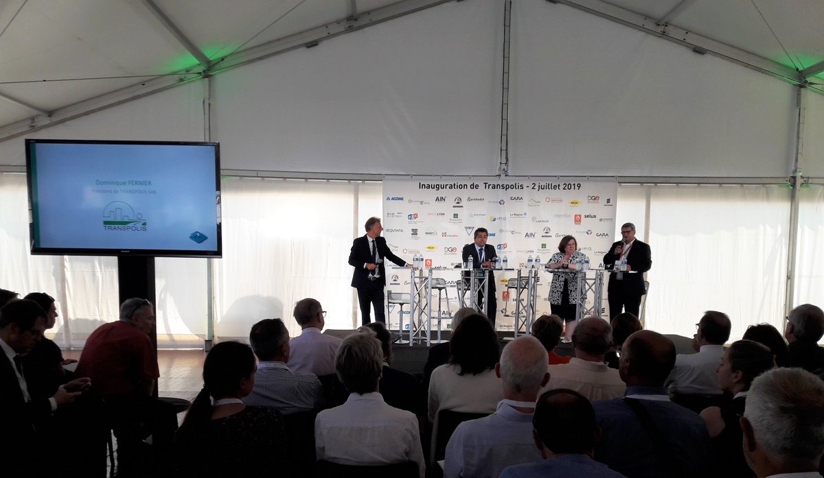 BdT_AuvRAlpes's tweet photo. [#TranspoLive] Nous inaugurons @TRANSPOLIS avec @Ifsttar  #EuropeanMobility, ville laboratoire unique en Europe dédiée à la mobilité urbaine sur un site de 80 hectares #Mobilité #Innovation #Transports @BanqueDesTerr @auvergnerhalpes @Departement_AIN @CCPA01 @grandlyon https://t.co/JGcKME8PtV