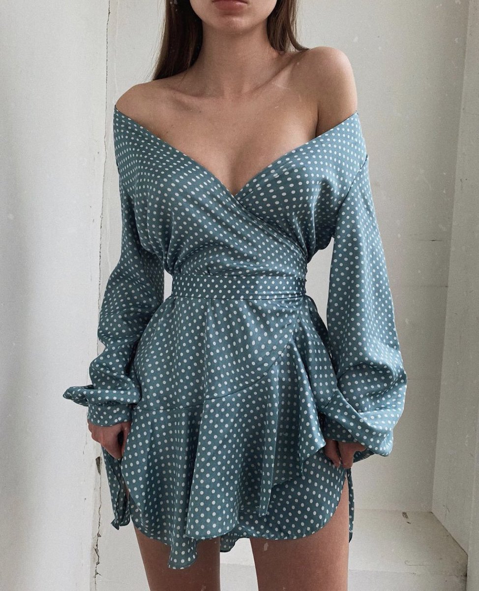 Female_Outfit's tweet photo. summer dress https://t.co/qfDRc5pzwM