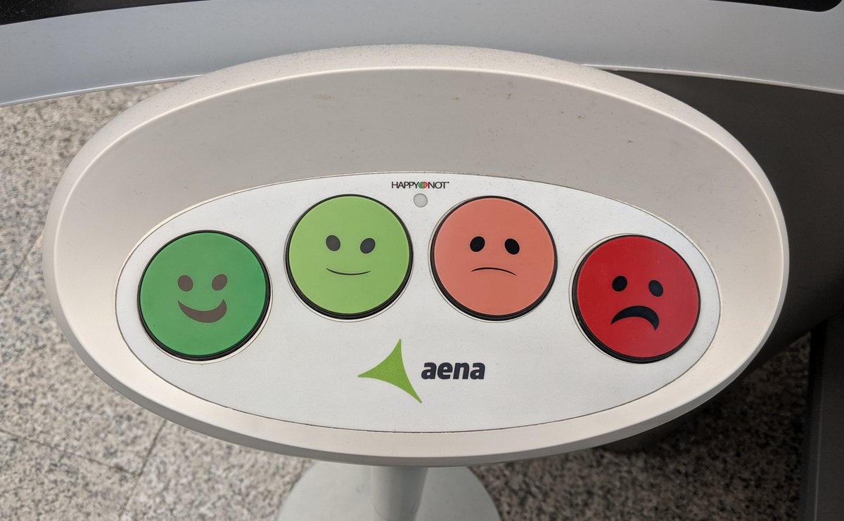 develoger's tweet image. Guess which smiley my 2yo daughter chose to press? #uxdesign matters!