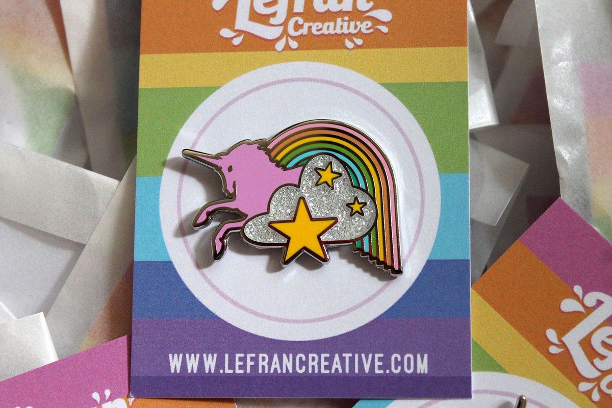 splashdamage's tweet image. Pride week rolls on!

Our very own @LefranCreative has donated some pins to raise extra money for @aktcharity!