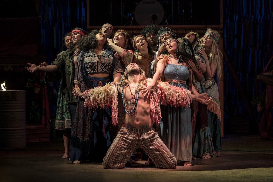 lisa_quickenden's tweet photo. Wow wow wow even better second time round loved every minute of #Hair @JakeQuickenden you my love are a star. 
If you haven’t seen the show take my advice go you will come out with a Hugh smile on your face. https://t.co/ALonkZcfXw