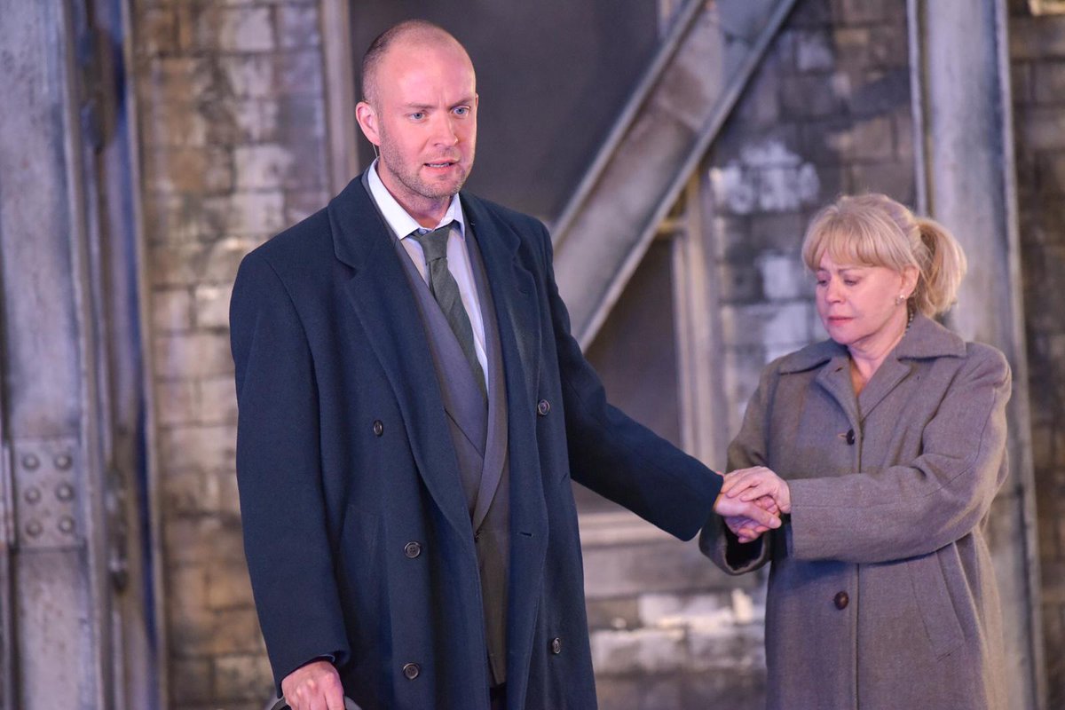 UKRevolution's tweet photo. Wishing our fabulous #PaddyNavin a wonderful Press Night tonight for the #MerchantOfVenice at the @Staff_Gatehouse! #Theatre #StaffordGatehouse #PressNight #Shakespeare https://t.co/bhfXT8dzaF
