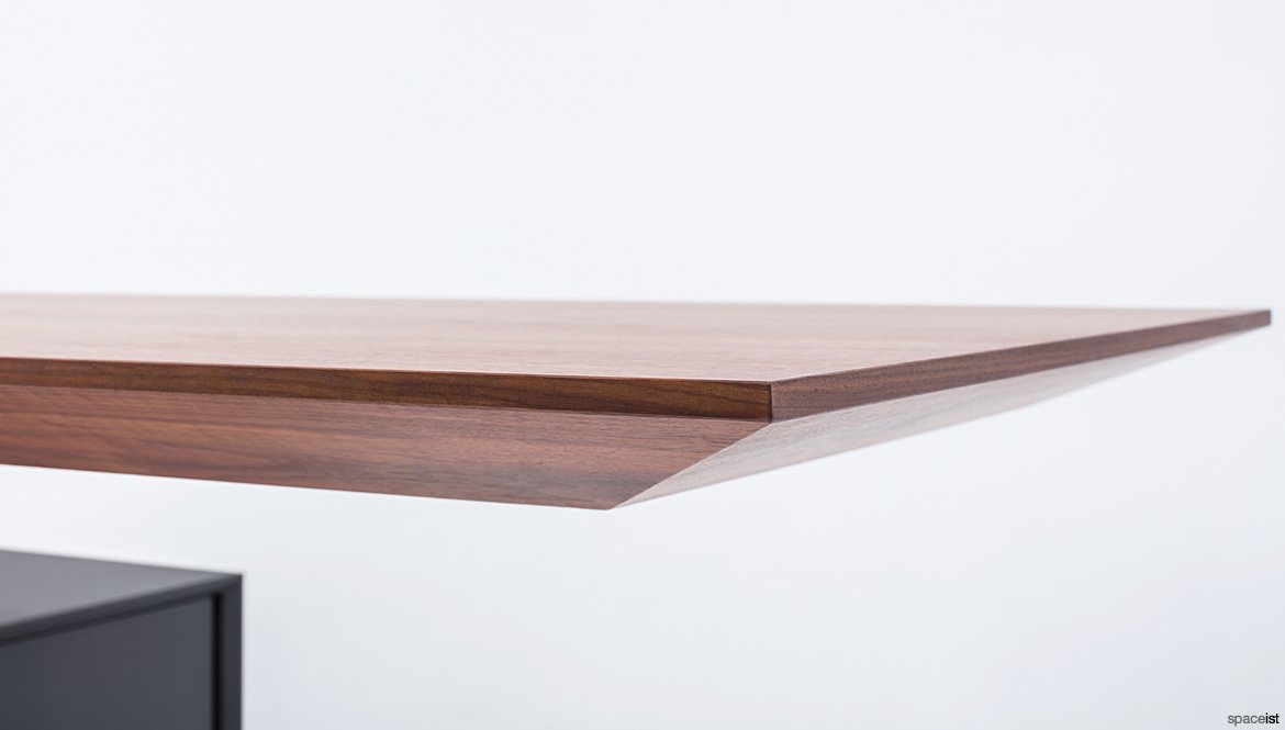 New Adjustable Executive Desk bit.ly/2xnAImJ