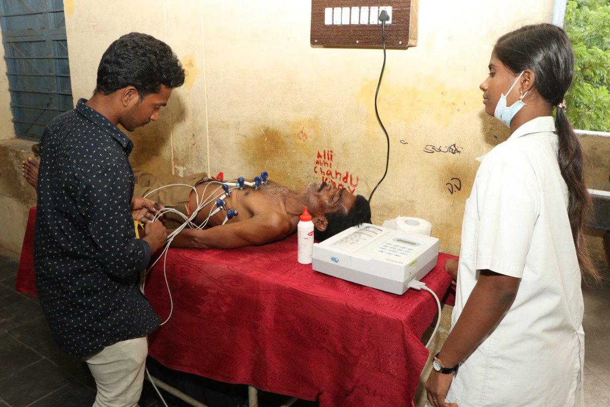 carengrowind's tweet photo. Our periodic health screenings that include 40 #WHO approved parameters i.e. vitals, eyes, skin etc. aids in early detection of any disease that the worker is facing &amp; helps in early intervention &amp; prevention. 

#MakePreventionMainStream @SmartTirupati #SanitationWorkers https://t.co/1yIz9JpumT