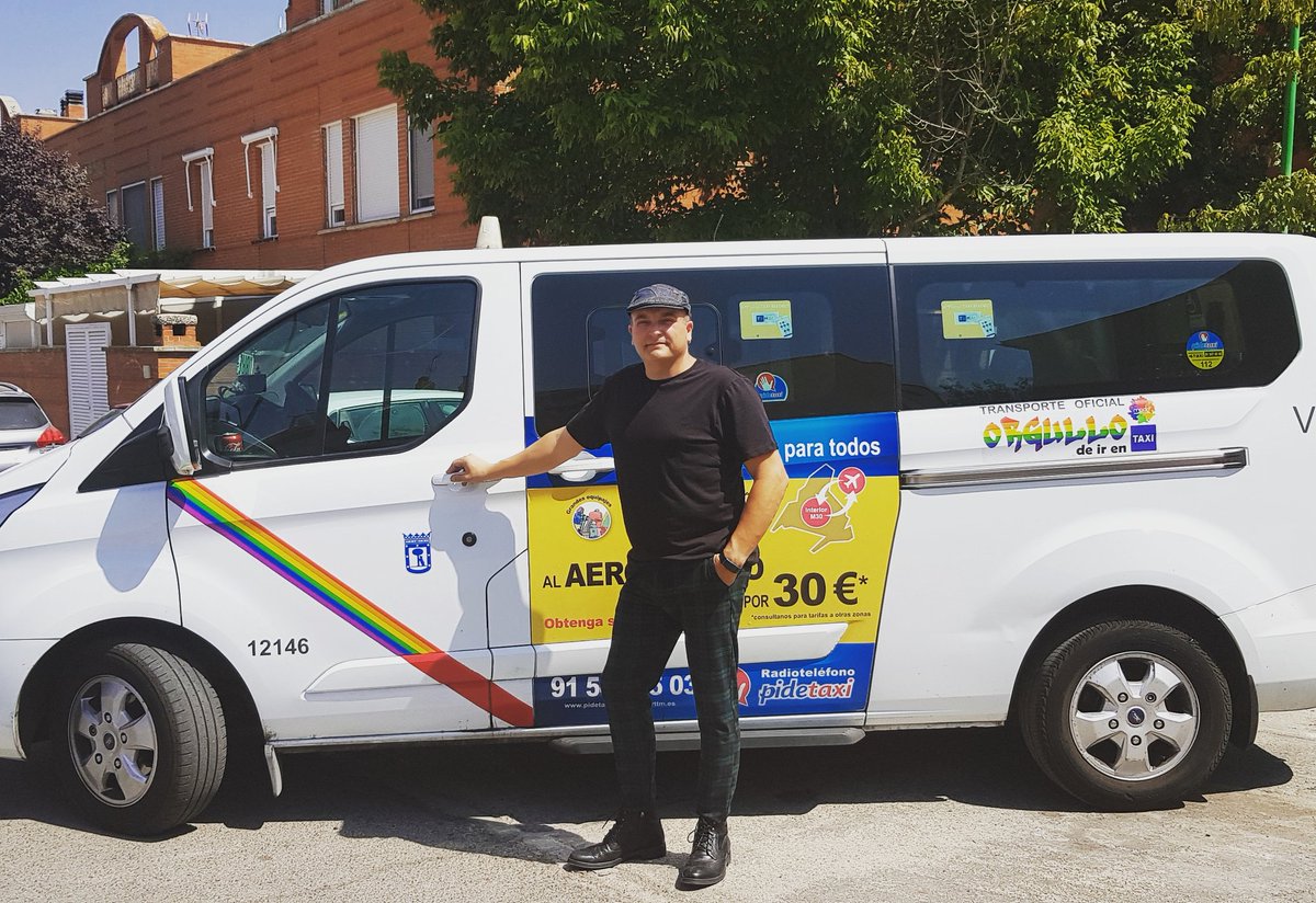 Fjosealvarez's tweet photo. #ElORGULLOdeirentaxi @pidetaxies @RTTaxi @MADOrgullo https://t.co/ZeQRPIiLpN