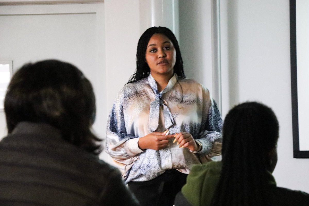 uwcgci's tweet image. Day 3: Workshop, Training and Development, Paper &amp;amp; Institutional Presentation

TOPIC: Global warming effects and the inequalities that exist in the developed and developing countries, rendered by Basane and Simango from University of Pretoria. 

#GCC2019
#4IR4AFRICA