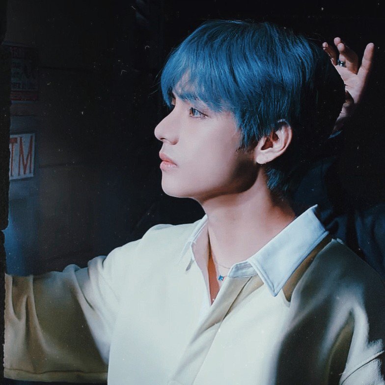 _nuna_V's tweet photo. 인형인줄💜💜💜💜💜 https://t.co/AzdfsdK5Cv