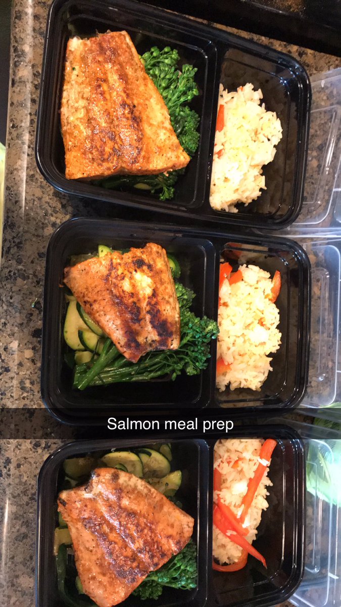 Jaelah8's tweet photo. #mealprep #chefJae https://t.co/7MswxnISIu