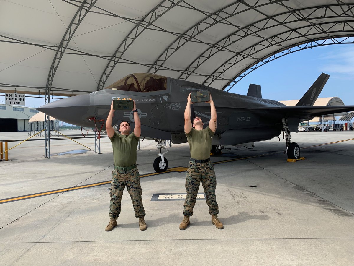 TeamRWB's tweet photo. There's no better backdrop for the #1776Challenge than an F-35B from VMFA-121 in Iwakuni, Japan! Check out these epic Eagles getting their push presses in and staying active while on duty! https://t.co/nsuJ1QXVUH
