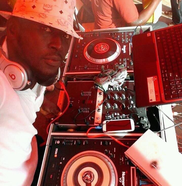 BlackFaceBFS's tweet photo. Link up with +233244699394 https://t.co/LmaxZ4xwQP