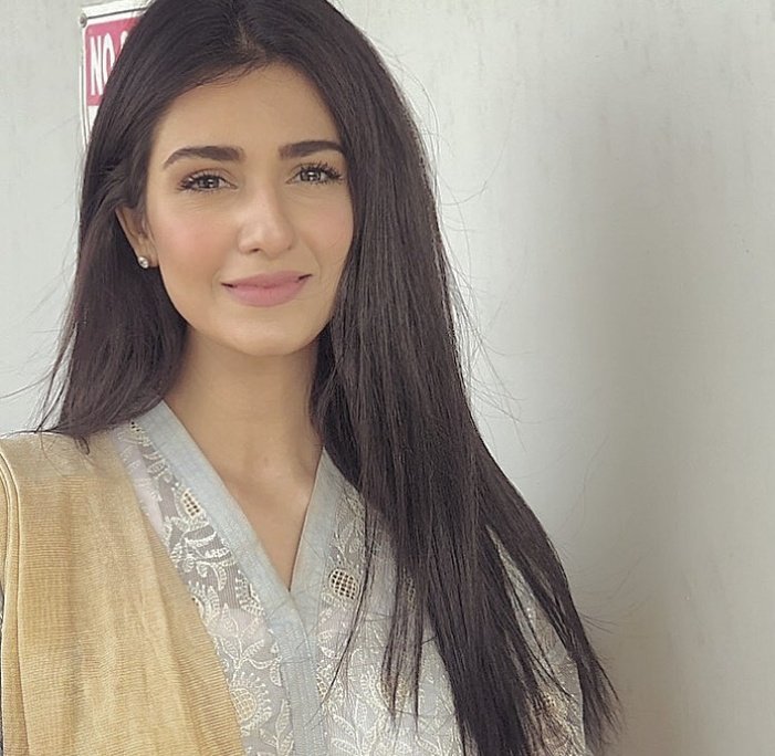 Sarahkhan__'s tweet photo. 😍 https://t.co/1gwS1RkKeh