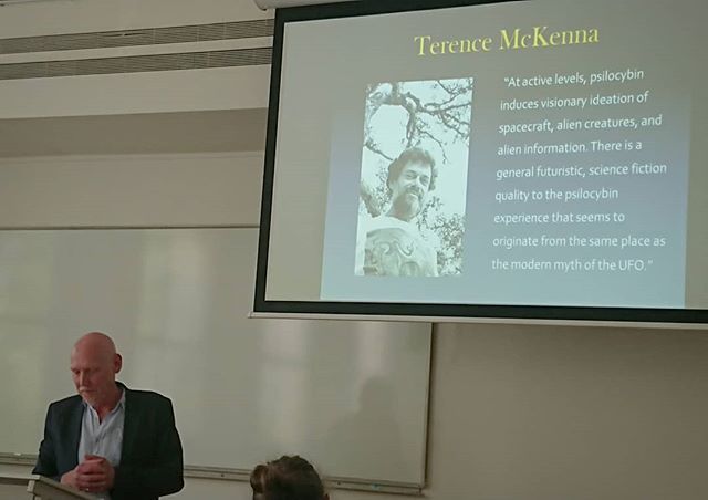cavanmclaughlin's tweet photo. Christopher Partridge and Terence McKenna.
. **Swoon**
.
#Esswe7 #ChristopherPartridge #TerenceMcKenna https://t.co/F4YK0Ug89f https://t.co/A7rgbGWtms