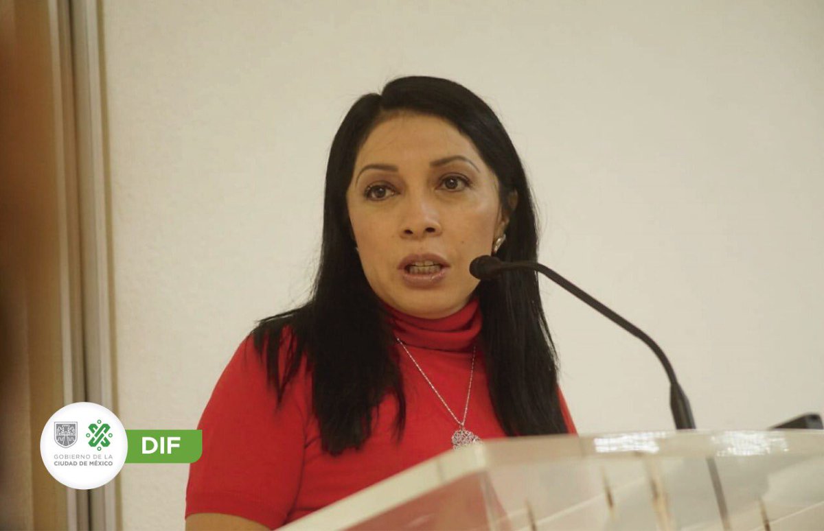 DIFCDMX's tweet photo. Esta mañana la Directora General del DIF @esthela_damian, acompañada por Directores de las diversas áreas del Sistema, sostienen reunión con la Junta de Asistencia Privada en el Centro de Capacitación e Información de Sector Social #CECAPISS-JAPDF. https://t.co/tCyX2RqvFq