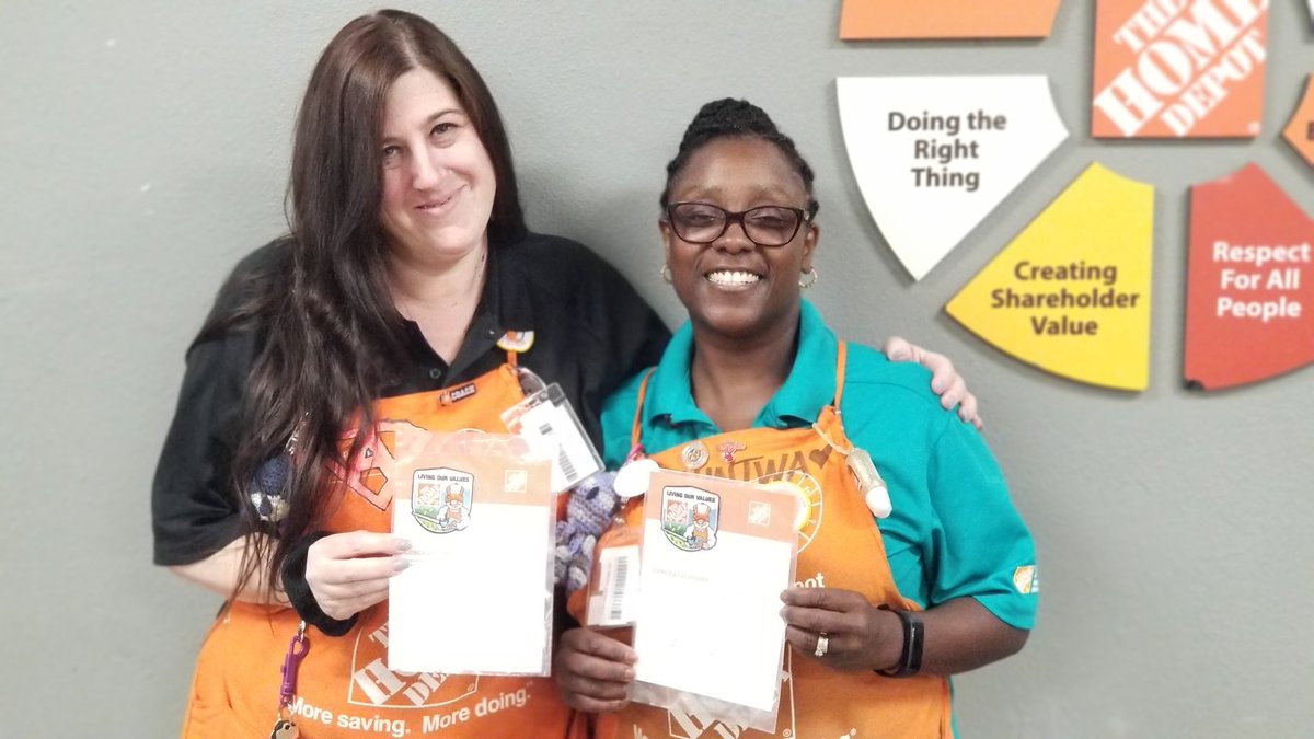 THD_Frankie's tweet photo. Recognizing June's Bravo Winner's! Keep up the good work!! 👊 @JeremyVasquez76 @yasauntwa @BunnyPLaforge @MetVegas #team3303 https://t.co/w4biXvAtdB