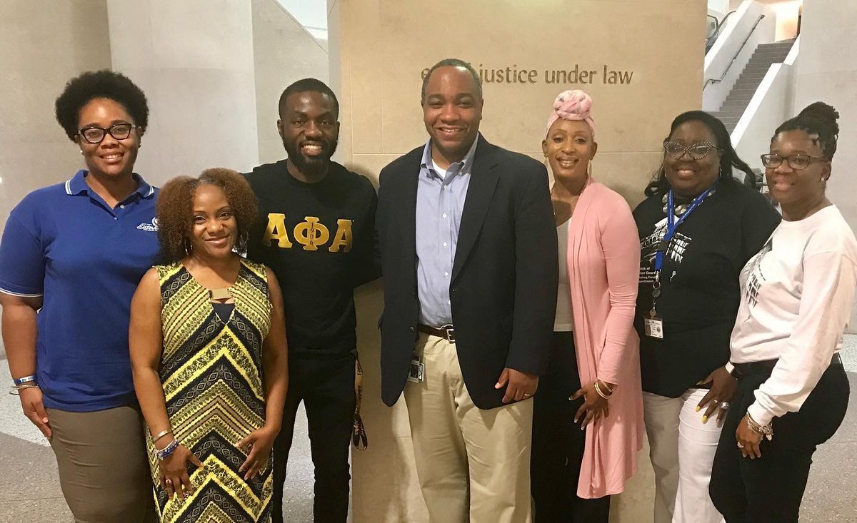 MeckClerk's tweet photo. In partnership with @charmeckda, Mecklenburg County Public Defender’s Office, Mecklenburg County SelfServe Center (@MeckCourts) and @ncprobono, the Mecklenburg County Clerk’s Office helped to host a free Criminal Record Expunction Clinic at the Courthouse on June 29, 2019. https://t.co/GOKKFts6Yc