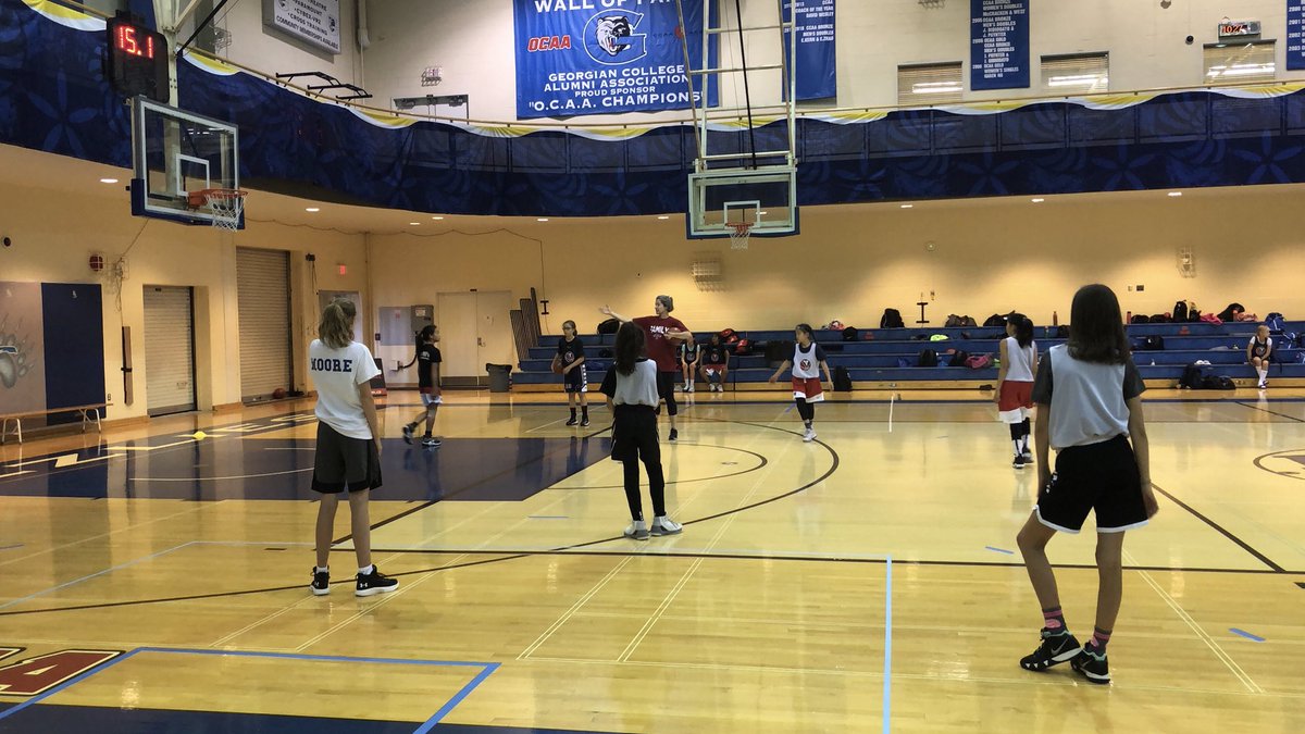 OBABBall's tweet photo. U12 Girls | Day 3 | Morning Vi👁ws
Learning transition and 4 on 4 concepts!
#OSDP2019
#OntariosVeryOwn https://t.co/OurPWqG0W9