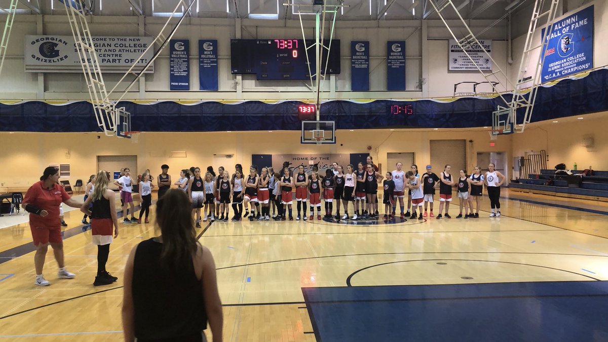 OBABBall's tweet photo. U12 Girls | Day 3 | Morning Vi👁ws
Learning transition and 4 on 4 concepts!
#OSDP2019
#OntariosVeryOwn https://t.co/OurPWqG0W9