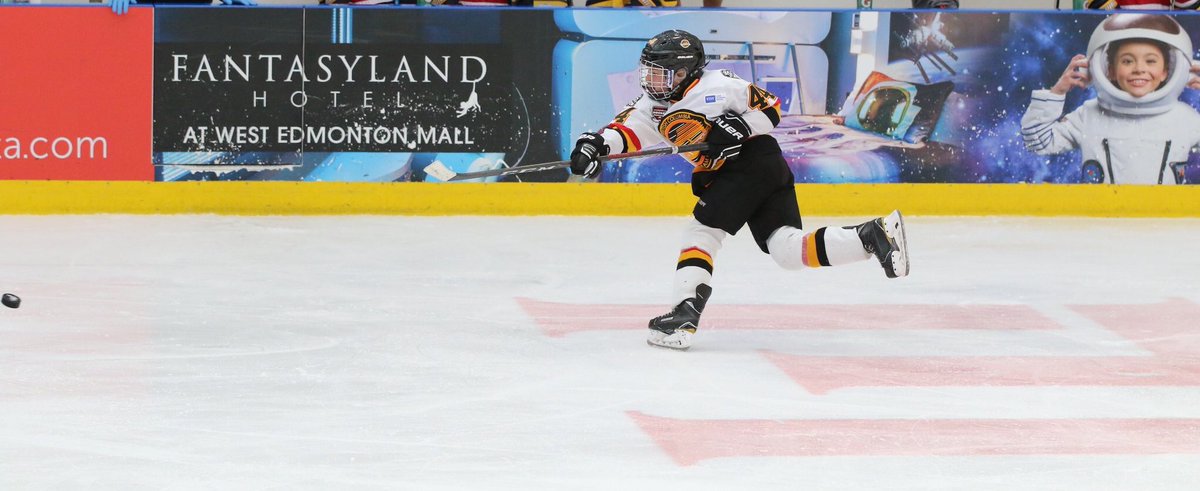 BC JR Canucks Brick tweet media