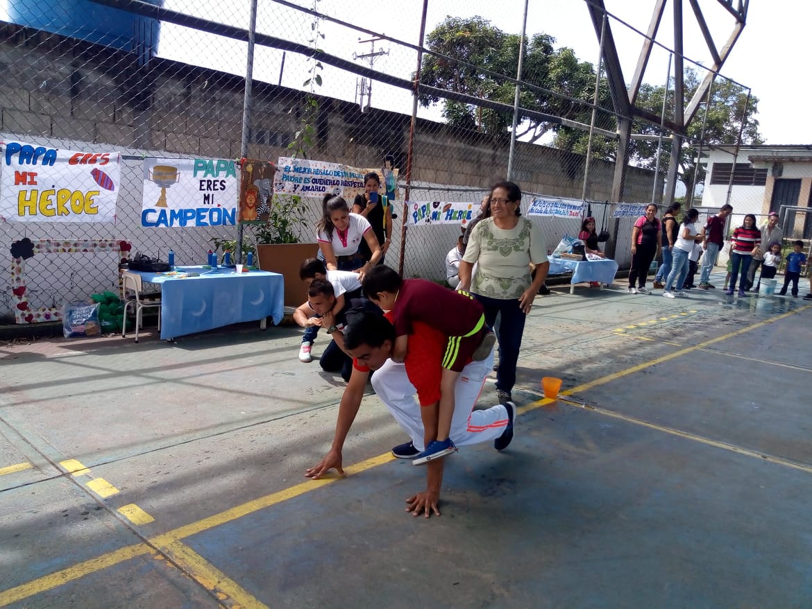 c.e.i ruiz pineda (@ceiruizpineda) on Twitter photo 