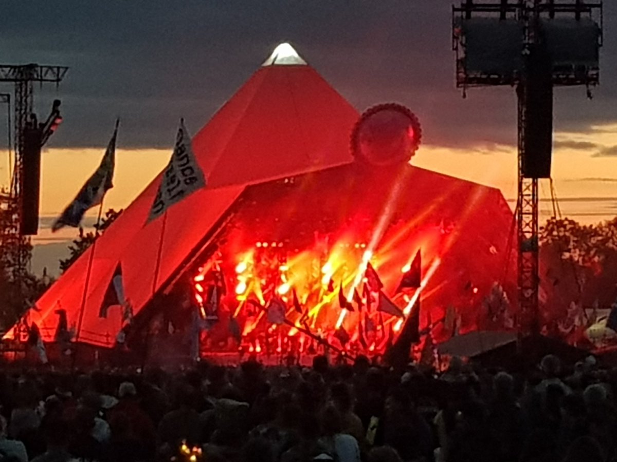 PUNCguy2018's tweet photo. Thanks Michael Eavis for supporting Somerset student nurses with free tickets. Fabulous festival. Looking forward to working locally when I qualify @GlastoFest #WeStudentNurses #punc18 https://t.co/h1h5zUpU5M