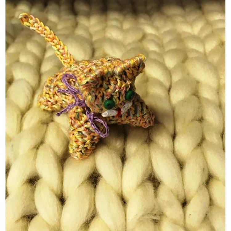 EstersDoilies's tweet photo. RT @solveigakiran1: Cat lover gift, hand knitted stuffed plushy animal cat, toy for toddler, handmade amigurumi cat, Birthday gift, ECO toy animal doll https://t.co/M4HJ78I36y #handknit #onlinecraft #Woolsocks #Etsy #SpecialTooo #Pottiteam #Womeninbusi… https://t.co/aGqgQqTstO