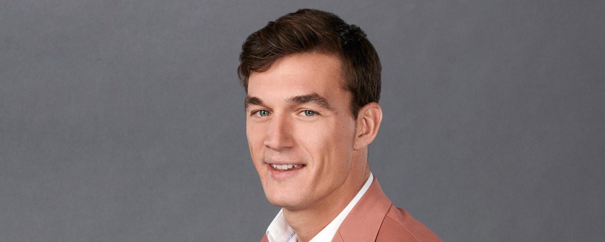 shelbyyyy_k's tweet photo. the only top 4 currently #TheBachelorette https://t.co/ohGFaBouZF