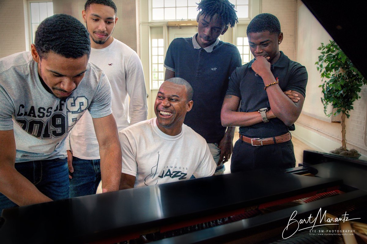 ArlingtonJones's tweet photo. The gift of music will continue only if we keep passing it on to the next generation. #ilovewhatido https://t.co/RXcJRl6ibC