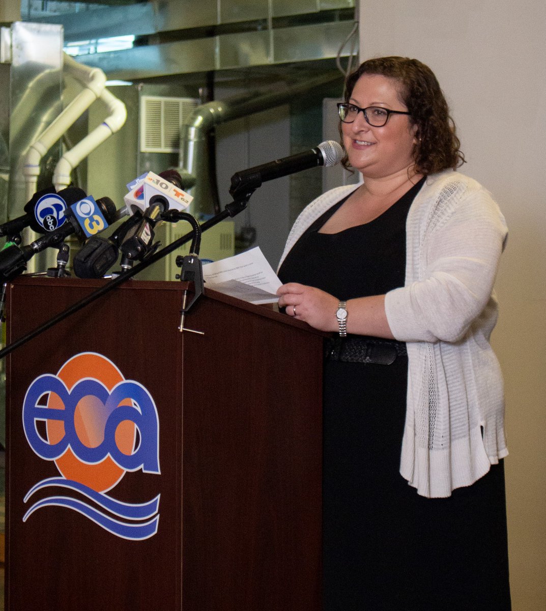 philaenergy's tweet photo. PEA Executive Director, Emily Schapira delivered the keynote speech at ECA’s Energy Conference!

“Energy problems are fundamentally health problems. Energy problems are fundamentally housing preservation problems."

@PhillyEnergy 
@emilyschapira https://t.co/ItPrAkxD1h