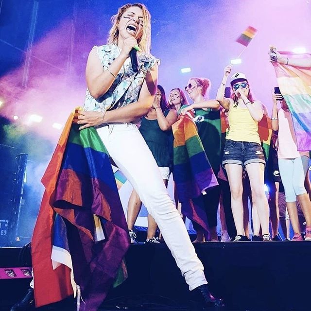 Force et énergie sont les maîtres mots d'@hyphenhyphen ⚡️Un Live à ne rater sous aucun prétexte, le 24 Août au Festival Crossover ! 😄
Billetterie dans la bio 🎫
#FestivalCrossover #ilovenice #nice06 #frenchriviera #crossover #cotedazurfrance #musique … ift.tt/328firF