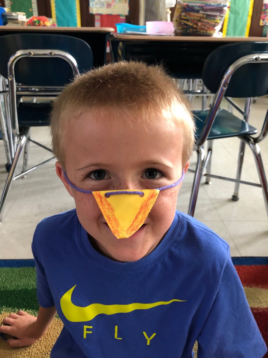 D90SummerSchool's tweet photo. Look at the great masks made for the play put on by our reading class!  #d90learns https://t.co/0uEyBmbXAW