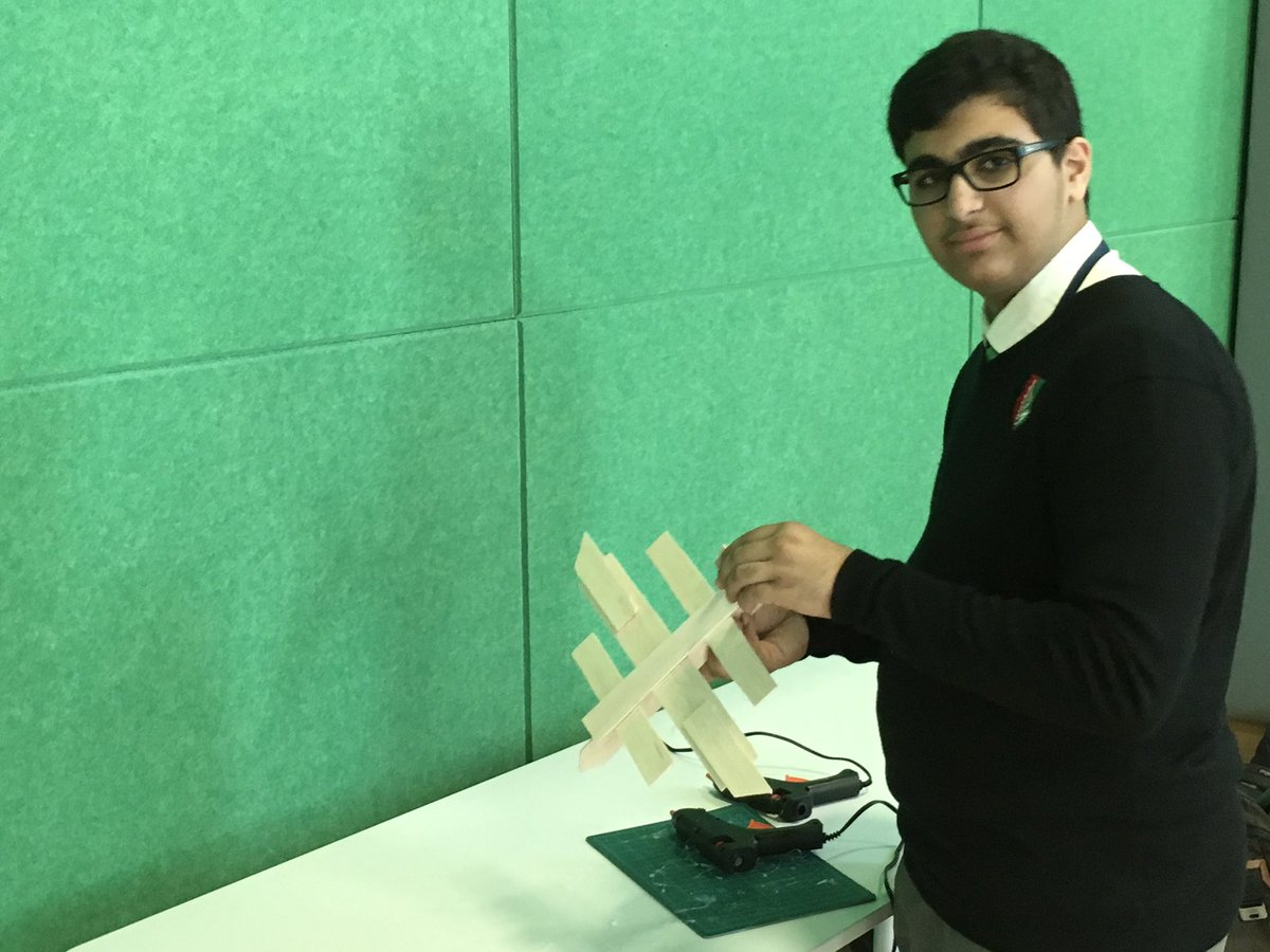 NSB_leadership's tweet photo. Thank you to the @RollsRoyce team who took our boys through a STEM event this week @NSB_Secondary @GEMS_NSB @KHDA https://t.co/kshRQUdQgr