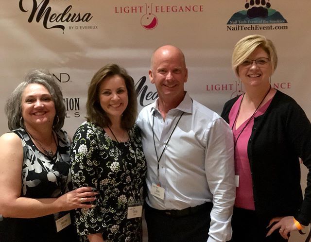 NailsbyDarcy's tweet photo. We had such a great time at the Event Gala held before the @nailtechevent of the Smokies! Thank you to Jaime and Jill for a fantastic networking opportunity! #nailtecheventofthesmokies #eventgala #nailnetwork #LERocks #nailprofessional #supportnailtechs https://t.co/7nfaySyQF3