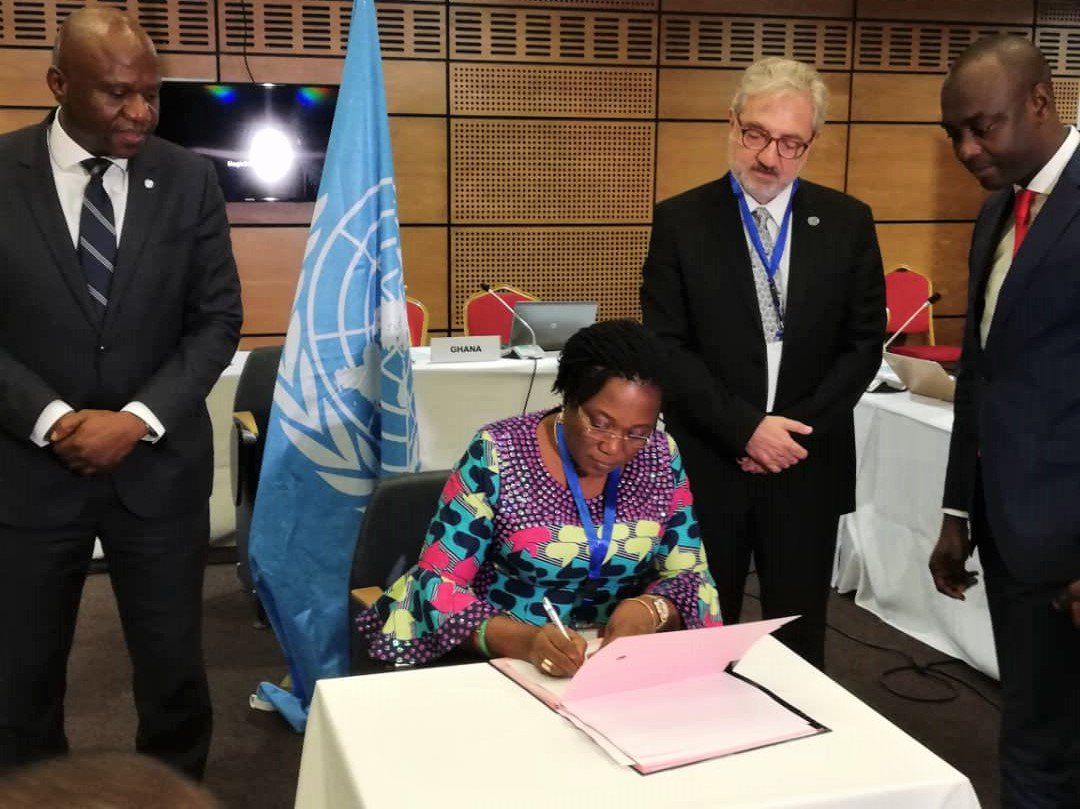 bees_ong's tweet photo. La deuxième conférence des #plénipotentiaires de la convention d'Abidjan se tient du 02 au 04 juillet 2019 à Abidjan. Le #Bénin signe en appui à cette convention d'Abidjan les #protocoles de Grand Bassam, Pointe Noire, Malabo et Calaba https://t.co/xRTXaaRl3W