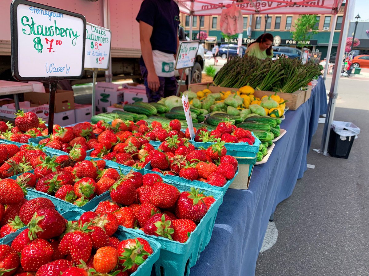 Farmers Market is back! Fresh produce, meat, baked goods and more! We’ve added twice as many vendors as last year’s market. You will not want to miss this!! Join us Sundays from 9-2 in the Lewis Street Parking Lot.
