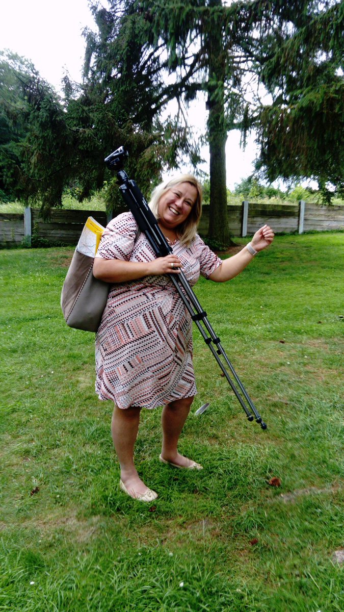 30Days30WaysUK's tweet photo. On location in #Northamptonshire today, filming intros for  #30Days30WaysUK🇬🇧
with @MonikaAlMufti and @jobayeshopp 
We are very excited for September is preparedness month and we can’t wait to share these videos with you. We had great fun filming them!! 😁 #DRR #SMEM https://t.co/VICe5K9dxd