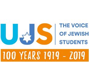 JSUDeutschland's tweet photo. 🇬🇧🎂HAPPY BIRTHDAY UJS

Unsere Freund*innen von @UJS_UK feiern ihren 100.Geburtstag. 
In 100 Jahren haben sie den jüdischen Studierendenaktivismus nicht nur innerhalb UK gestärkt, sondern weltweit Akzente setzen können. Mazal Tov! 🎉

Thanks for your friendship! 🤝
#UJS100 https://t.co/ohd4GZvh58