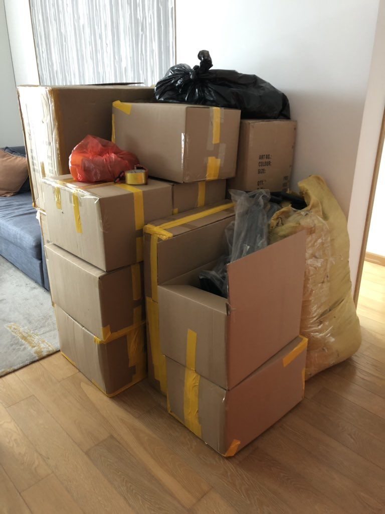 MartinRuiz_GkC's tweet photo. What you give to others, you give yourself, because football is not the goal but the way !! #BusyDayOff  #Happiness #WhateverYouDoDoItIntense #GlobalFootballAndEmotionsProject https://t.co/laPJHMash9