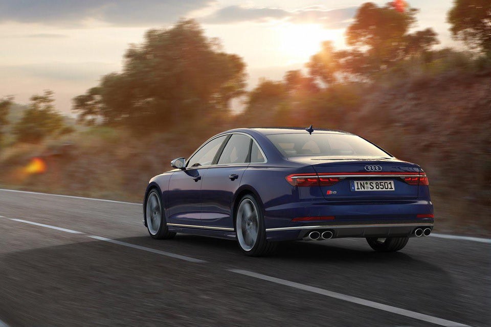 AutohausAZ's tweet photo. New Audi S8, 570HP, V8 biturbo #autohausaz #auto #autos #car #cars #audi #audir8 #audis4 #audis3 #audis8 #audis #audis5 #newcar #carlifestyle #cartalk #autopartsonline #automotive https://t.co/04PuvjhNLU