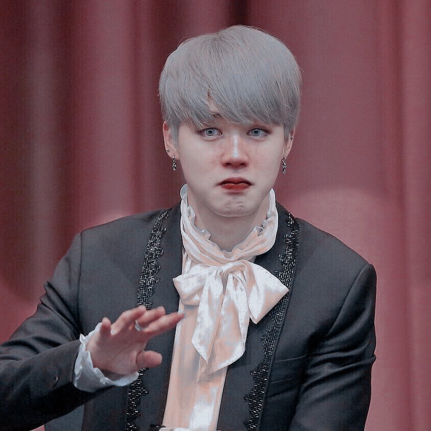 lttlepuppyjun's tweet photo. ❝𝐋𝐨𝐨𝐤 𝐚𝐭 𝐲𝐨𝐮𝐫𝐬𝐞𝐥𝐟 𝐭𝐡𝐫𝐨𝐮𝐠𝐡 𝐦𝐞, 𝐲𝐨𝐮 𝐰𝐢𝐥𝐥 𝐬𝐞𝐞 𝐩𝐚𝐫𝐚𝐝𝐢𝐬𝐞, 𝐲𝐨𝐮 𝐰𝐢𝐥𝐥 𝐟𝐞𝐞𝐥 𝐩𝐞𝐚𝐜𝐞 ��𝐧𝐝 𝐥𝐨𝐯𝐞 𝐛𝐞𝐜𝐚𝐮𝐬𝐞 𝐭𝐡𝐚𝐭 𝐢𝐬 𝐰𝐡𝐚𝐭 𝐈 𝐟𝐞𝐞𝐥 𝐰𝐡𝐞𝐧 𝐈 𝐚𝐦 𝐰𝐢𝐭𝐡 𝐲𝐨𝐮. ❞
𝒥.𝒥. https://t.co/kpcKKy79vz