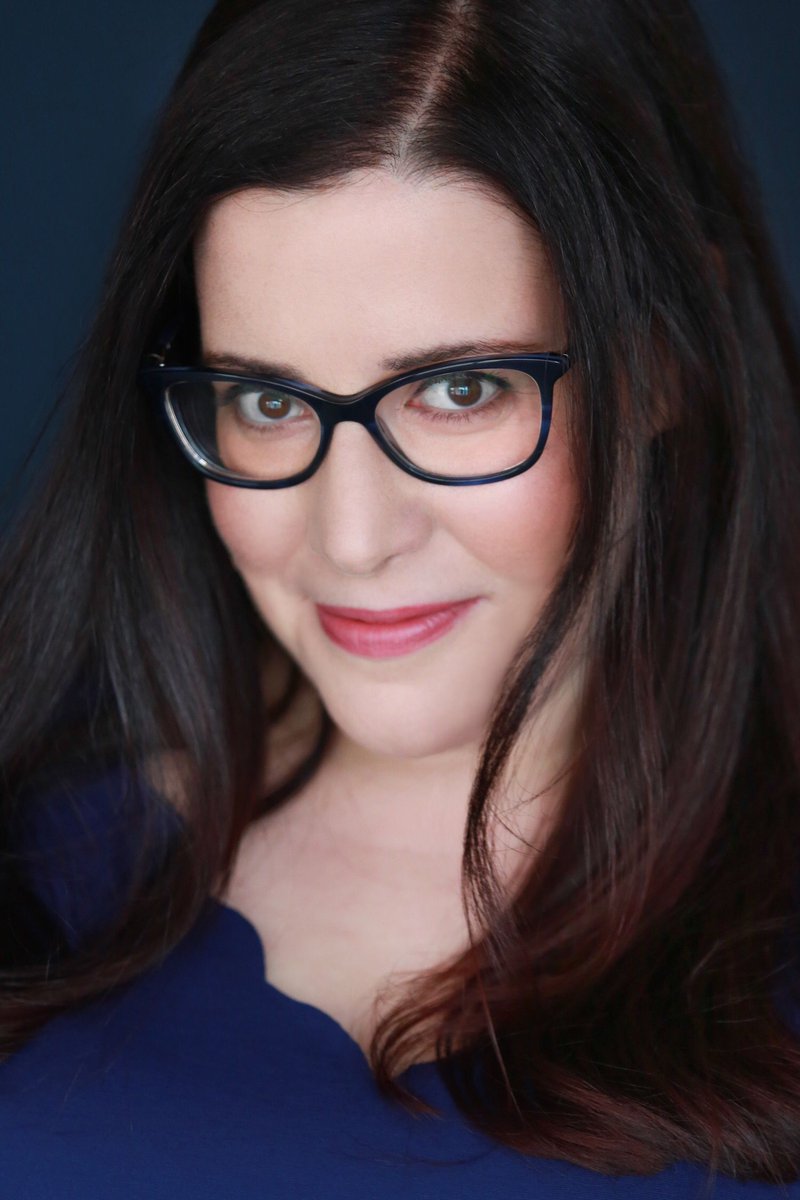 LadyBooksPod's tweet photo. Have you ever had an interest in writing erotic fiction? If so, you’ll love our episode to day with @raquelita editor of @BWEoftheyear https://t.co/kx8n8JakU2 https://t.co/j9eZU66CON
