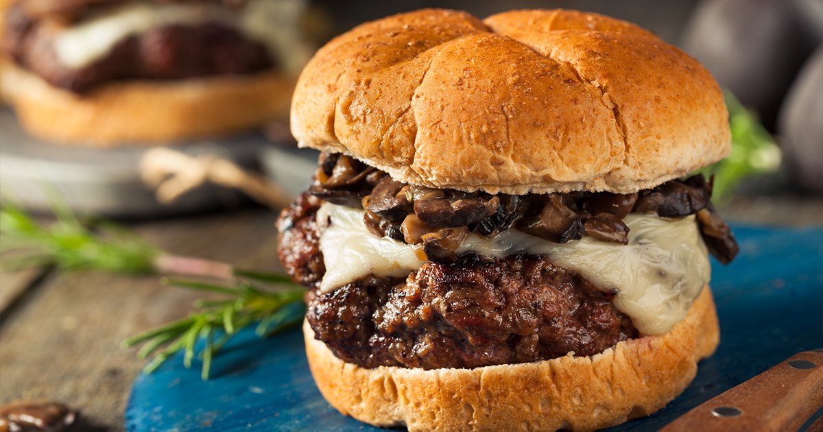 EgyptStarBaker's tweet photo. Whether you are having hamburgers or Pulled Pork BBQ Sandwiches this 4th of July, don't forget the Kaiser rolls. Stop in today and get yours! https://t.co/BKc08kb3Fg