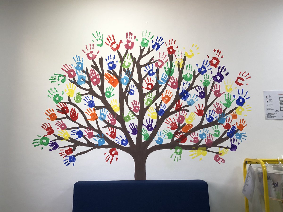 SoozeThomas's tweet photo. With the help of so many little and big hands, we created the #eycommunity art projects! Such a great splash of #colour to brighten up the offices ❤️ #proud @RIS_earlyyears @RISabudhabi #community #fromallcontinents #whencanidomore? https://t.co/iscUcGTOgZ