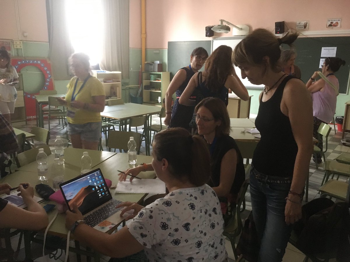 sacersan's tweet photo. Gracias @programaCAAC por poder participar y aportar nuestras experiencias desde #Andorra, han sido dos días muy enriquecedores #vsimposioac #cooperar #caac #inclusion #escolaandorrana @foscadegoscan #easesc https://t.co/NdIE0SJgrg
