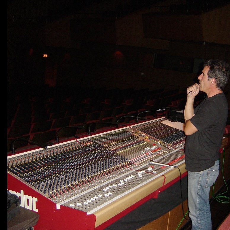 Live_control_gr's tweet image. Ορχήστρα Μίκης Θεοδωράκης Μποζίκης Γιάννης
livecontrol.gr

@bozikis_xristos
#Livecontrol #Professional #sound &amp;amp; #stage #lighting |
#rental #sound #system 
#lighting #visual #equipment
#athens #audio #concert #cadacconsole #megaromousikhs #soundengineer