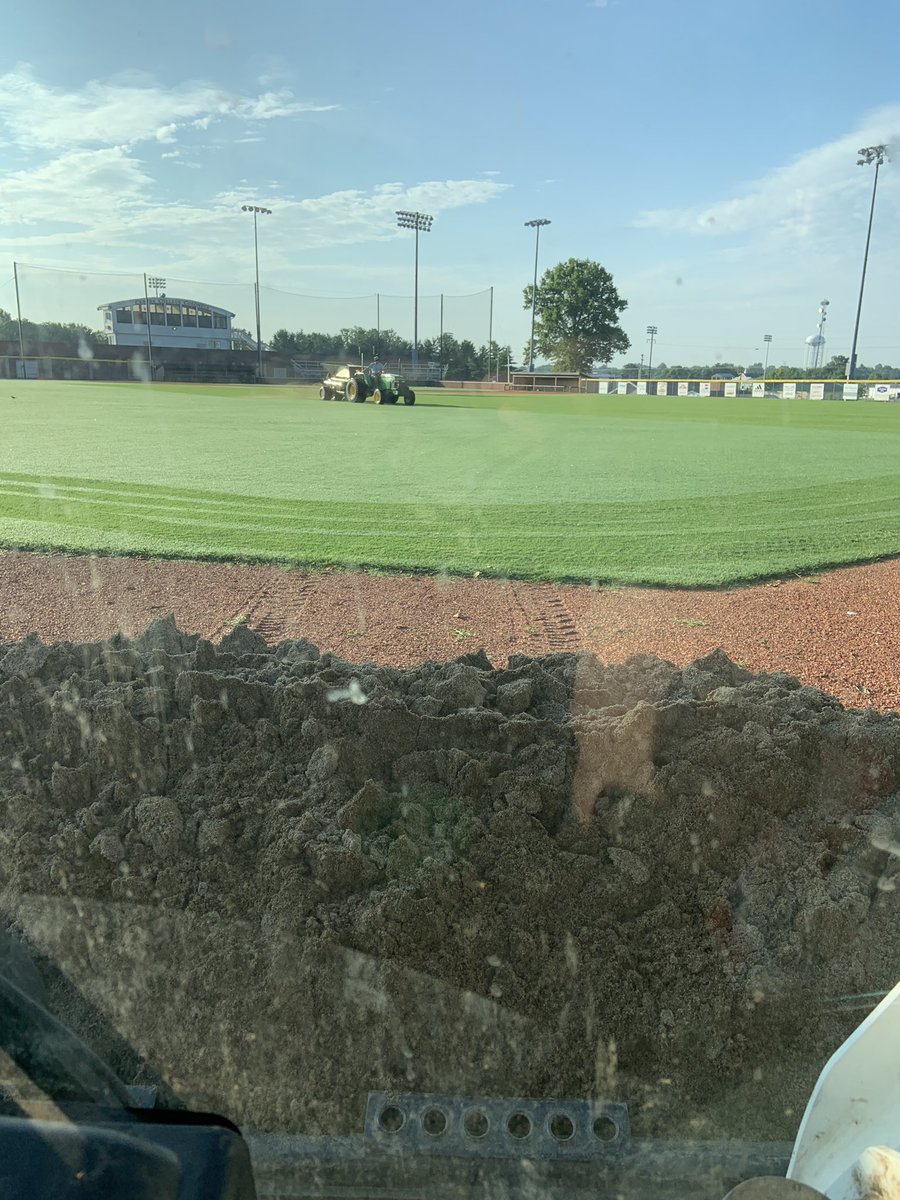 CCAthleticOps's tweet photo. Day #2, baseball and practice soccer field. Letโs do this! #sandman #sandfordays #summertime https://t.co/KjYPnoomaC