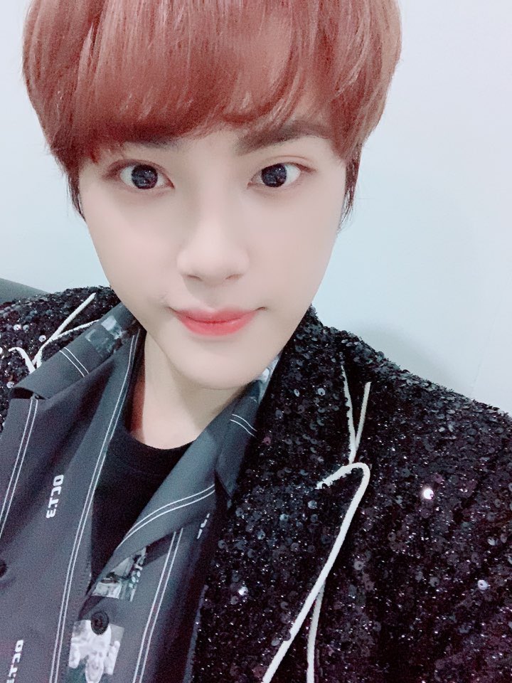 WE_THE_BOYZ's tweet photo. [학년] 좋은밤보내고계신가요오~! https://t.co/ITVHXpbIyQ