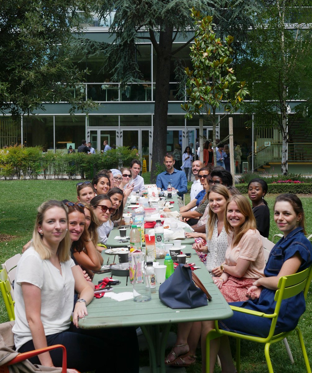 ☀️ Rien de tel qu'un bon petit pique-nique dans le parc pour profiter d'un mardi au soleil ! 😎 #InsidePwC