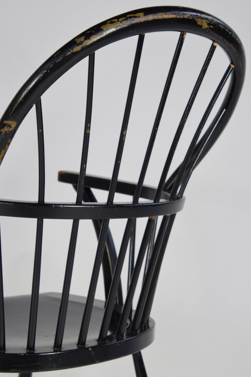 label_that's tweet photo. Frits Henningsen Windsor chair in black oak, CH-18A by Carl Hansen in the 1940s.
#thatlabel #vintage #midcentury #scandinavian #atticfind #1stdibs #fritshenningsen #frits_henningsen #henningsen #windsorchair #windsor_chair #carlhansen #carl_hansen #hansen #ch_18a #40s #fourties https://t.co/Qq6YkhRTEN