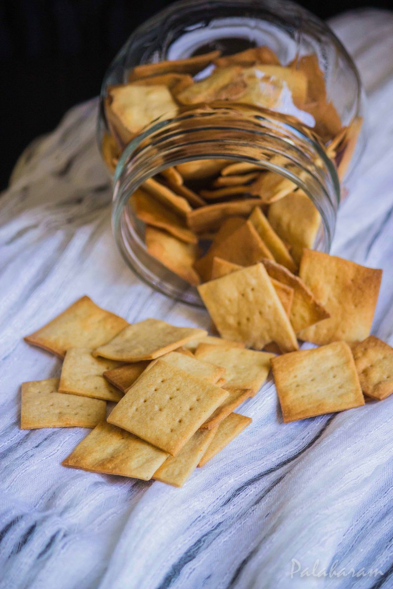 Palaharam's tweet photo. #Homemade #Wholewheat #Crackers !

https://t.co/EQfyjEXCvU https://t.co/TOadDCUIcr