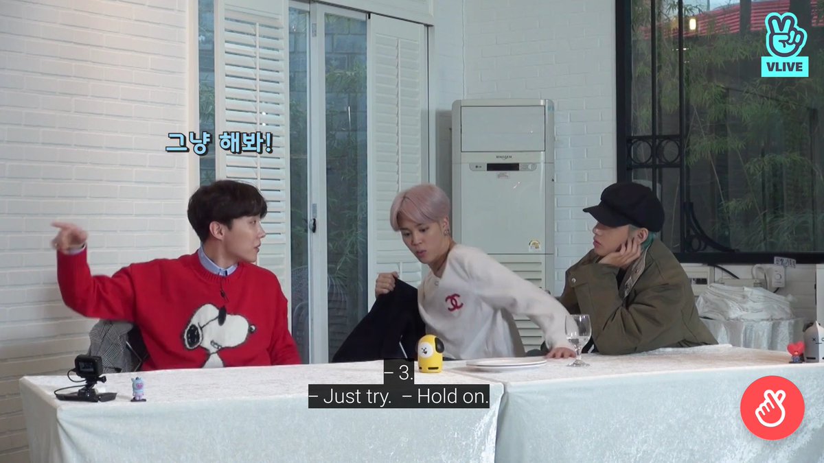 Jimihooney's tweet photo. Did Jimin just fell with his chair 😂😂😂
😂😂😂😂😂
😂😂😂😂😂
😂😂😂😂😂
I CAN'T STOP LAUGHING
jfiwhfkefhowfns
AHAHAHAHAHAAAA
#runbtsep77 #BTS #JIMIN @BTS_twt https://t.co/yqs5N7WZib